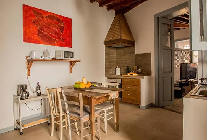 Mi Casa Es Tu Casa Guía de Isora