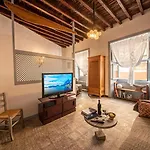Mi Casa Es Tu Casa Apartment