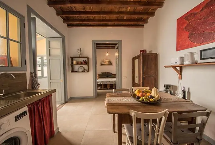 Mi Casa Es Tu Casa *