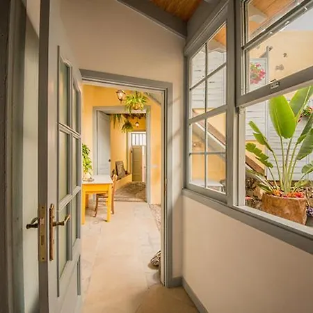 Mi Casa Es Tu Casa Guía de Isora